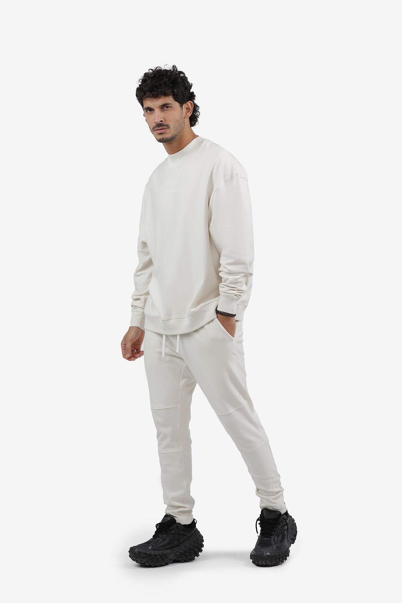 S2J029MI High Neck Oversized Sweatshirt