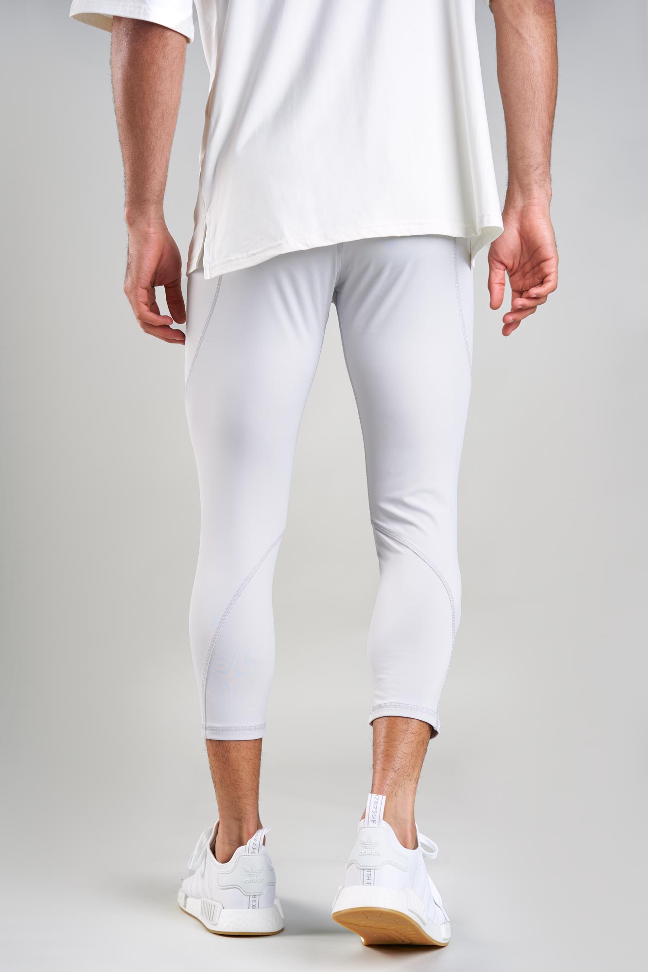 J009MI Recycled Nylon Plush Legging