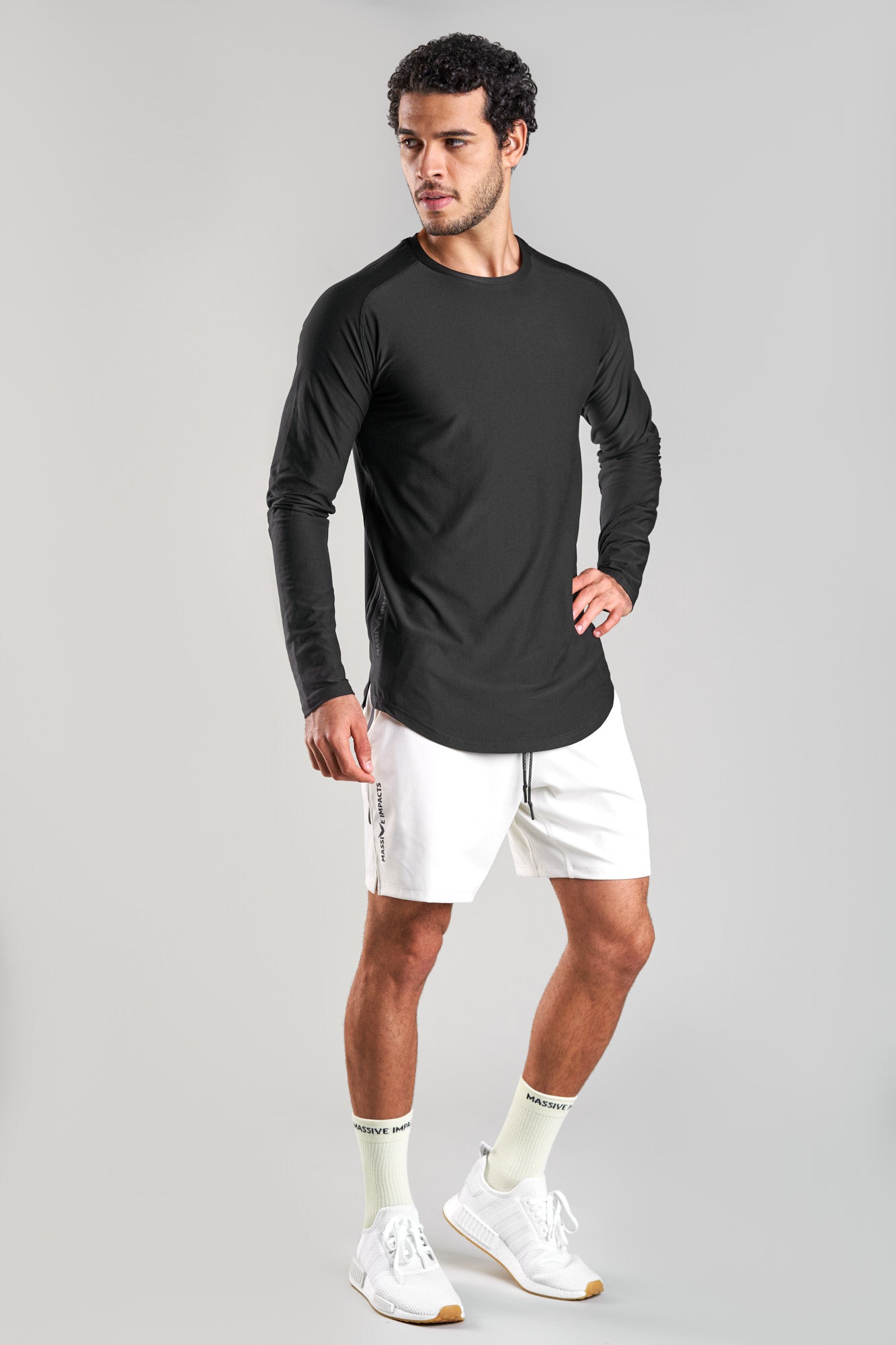 J002MI Recycled Polyester Stretch Long-Fit Sleeve Top